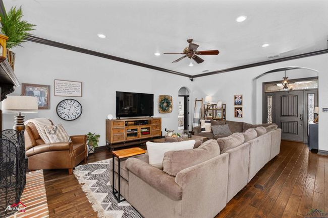 200 Beavers Bend Rd, House other with 4 bedrooms, 2 bathrooms and null parking in Marshall TX | Image 11