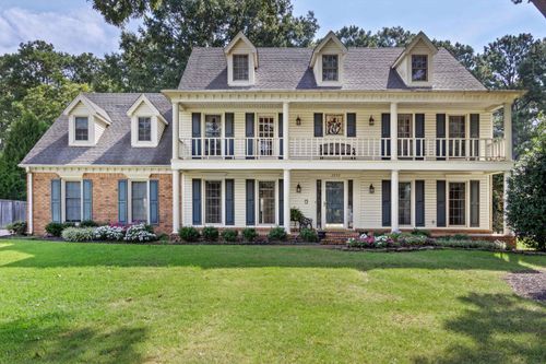 2252 Coathbridge Dr, Germantown, TN, 38139-5432 | Card Image