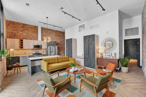 101-115 Penn Ave, Scranton, PA, 18503-2015 | Card Image