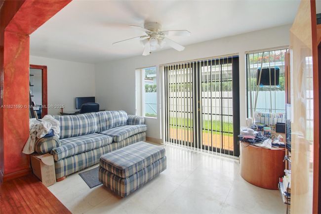 5959 Sw 16 Th Ter, House other with 3 bedrooms, 2 bathrooms and null parking in Miami FL | Image 15