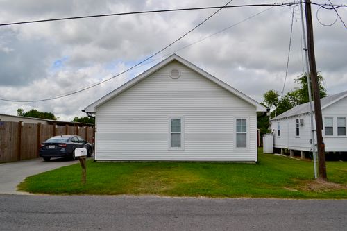 150 W 64th St, Cut Off, LA, 70345-3323 | Card Image