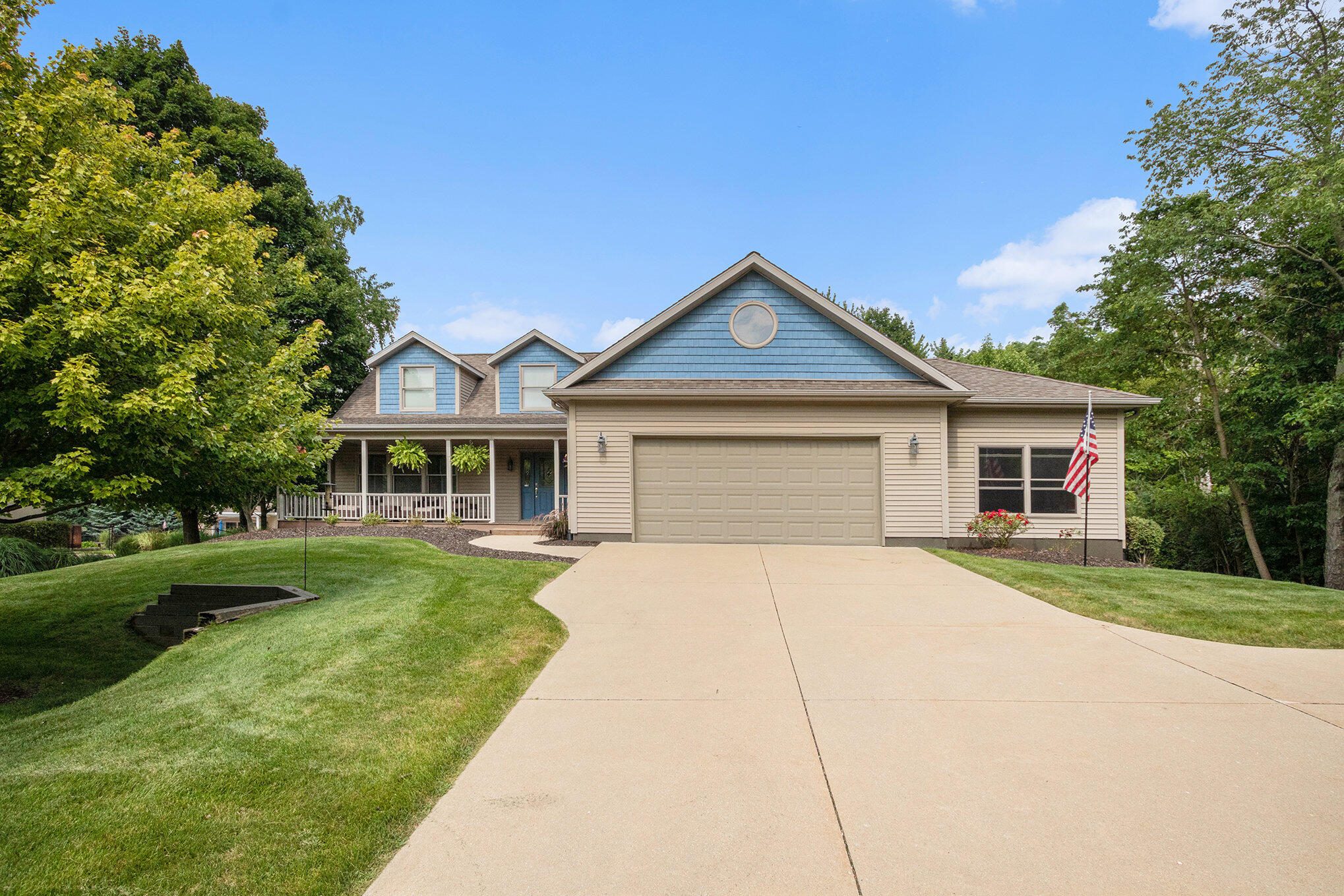 Columbine , South Haven, MI 49090