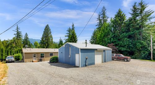 582 Summit Pl, Sedro Woolley, WA, 98284-9530 | Card Image
