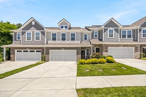 2062 Township Dr, Franklin, TN, 37064-4346 | Card Image