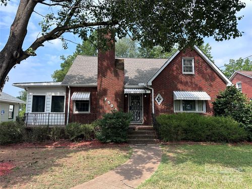 2505 Tuckaseegee Rd, Charlotte, NC, 28208-4056 | Card Image