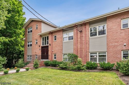 apt-4-31 Upper Mountain Ave, Montclair, NJ, 07042-1921 | Card Image