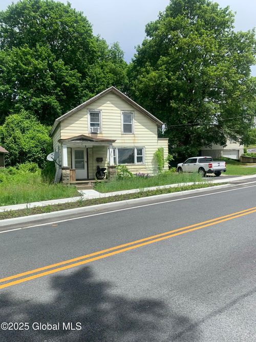 5 Maple St, Fort Edward, NY, 12828-1509 | Card Image