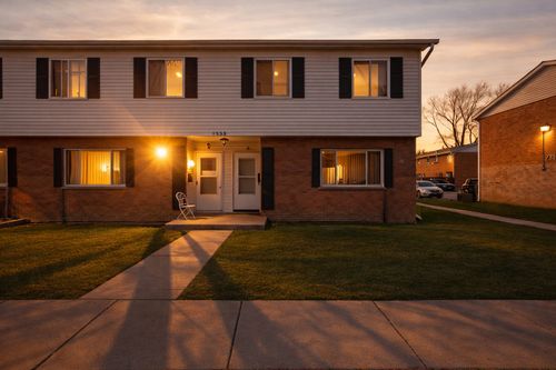 apt-a-1358 Monomoy St, Aurora, IL, 60506-6706 | Card Image