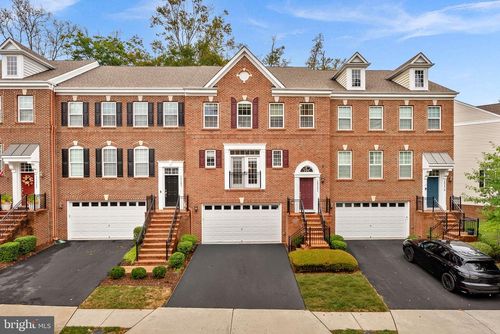 20281 Center Brook Sq, Potomac Falls, VA, 20165-5178 | Card Image