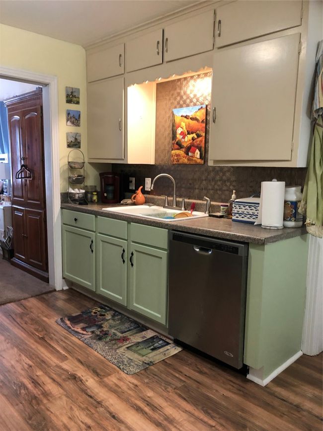 APT-2 - 401 W Sam Rayburn Dr, Home with 4 bedrooms, 3 bathrooms and 6 parking in Bonham TX | Image 25