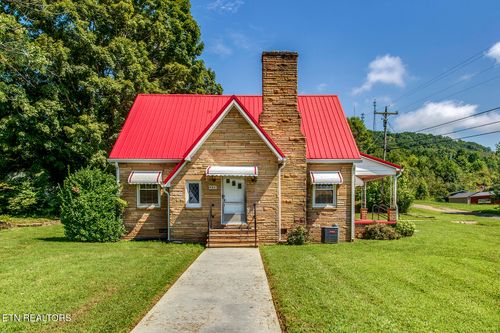 522 Court St, Wartburg, TN, 37887-4206 | Card Image