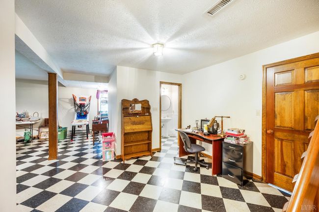 1159 Cifax Rd, House other with 4 bedrooms, 5 bathrooms and null parking in Forest VA | Image 48