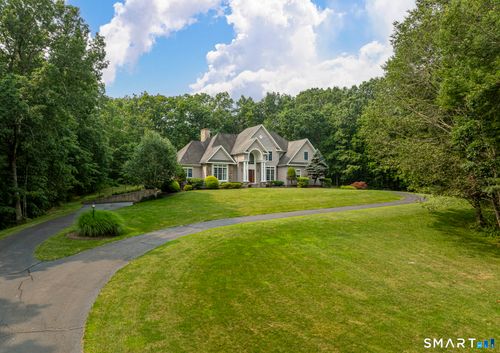 385 Second Hill Falls Ln, Bridgewater, CT, 06752-1041 | Card Image