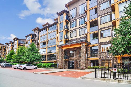 528-8067 207 St, Langley, BC, V2Y0P1 | Card Image