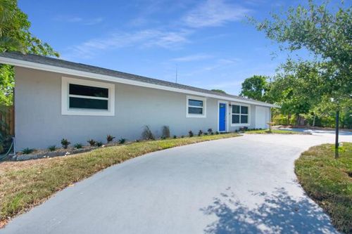 1605 Avenue E, West Palm Beach, FL, 33404 | Card Image