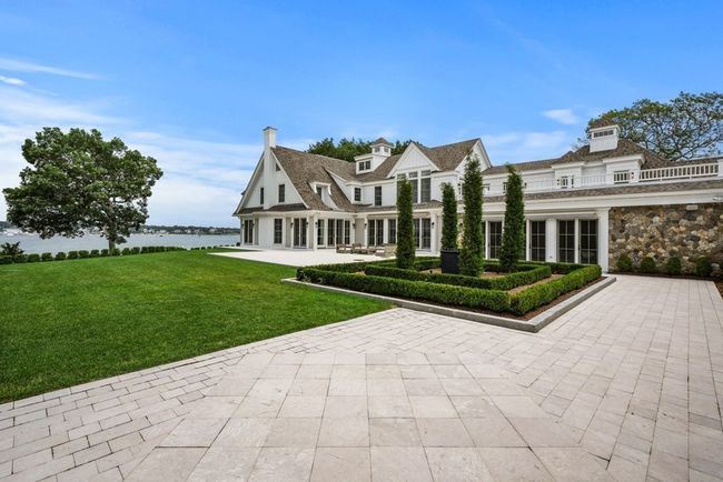 46 Winship Ave, House other with 7 bedrooms, 6 bathrooms and 12 parking in Wareham MA | Image 38