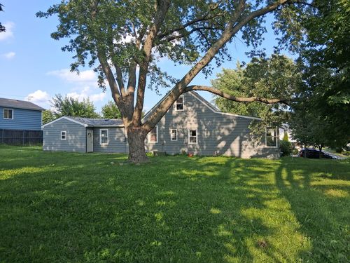 1624 N Poplar Ave, Round Lake Beach, IL, 60073-1914 | Card Image
