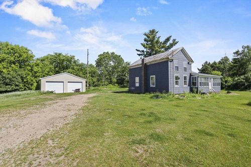 W6525 Beechnut Avenue, MOUNT MORRIS, WI, 54984 | Card Image