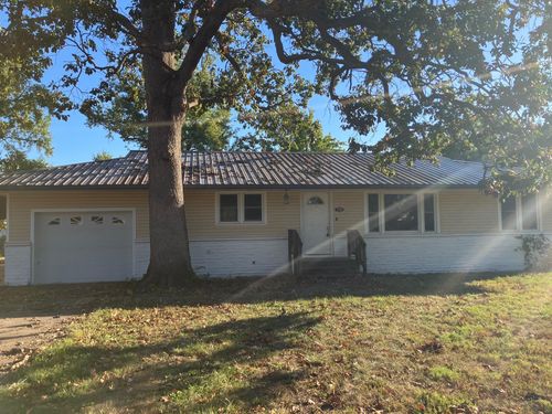 108 C St, Golden City, MO, 64748-8210 | Card Image