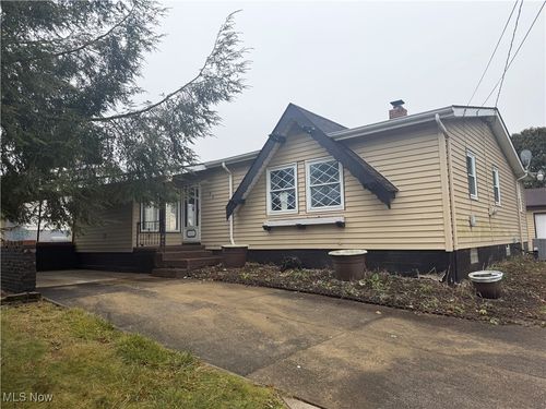 184 Owosso Ave, Fairlawn, OH, 44333-3725 | Card Image