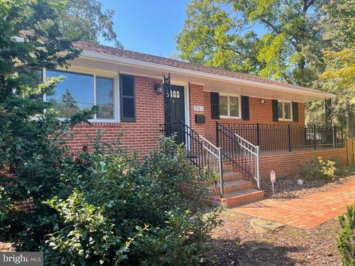 5932 S Van Dorn St, ALEXANDRIA, VA, 22310-1717 | Card Image