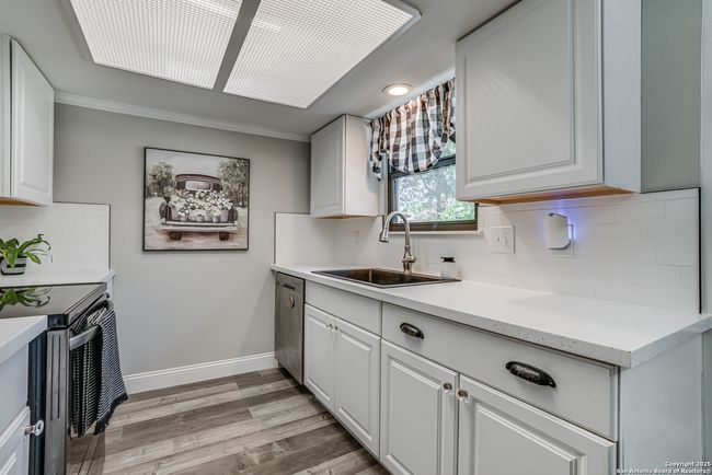 1208 Colony Dr, House other with 3 bedrooms, 2 bathrooms and null parking in Schertz TX | Image 15