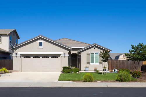 1064 Narada Way, Livingston, CA, 95334-1897 | Card Image