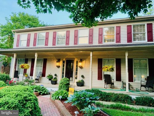 108 Briarwood Ct, STERLING, VA, 20164-2821 | Card Image