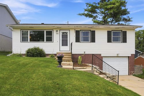 1816 Garry Ave Nw, Cedar Rapids, IA, 52405-1509 | Card Image
