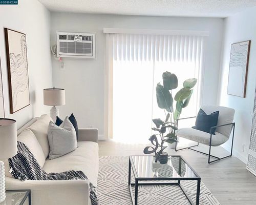 apt-56-1133 Meadow Ln, Concord, CA, 94520-3715 | Card Image