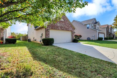 14895 War Emblem Drive, House other with 3 bedrooms, 2 bathrooms and null parking in Noblesville IN | Image 2