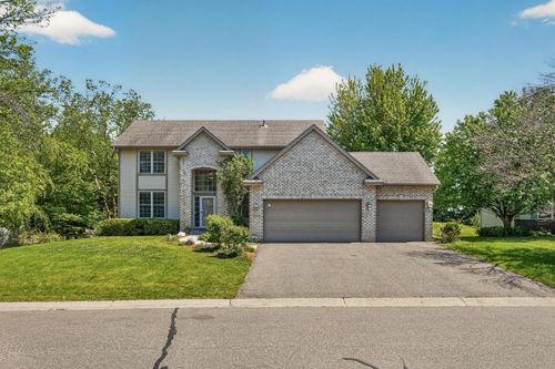18005 45th Ave N, Plymouth, MN, 55446-2376 | Card Image