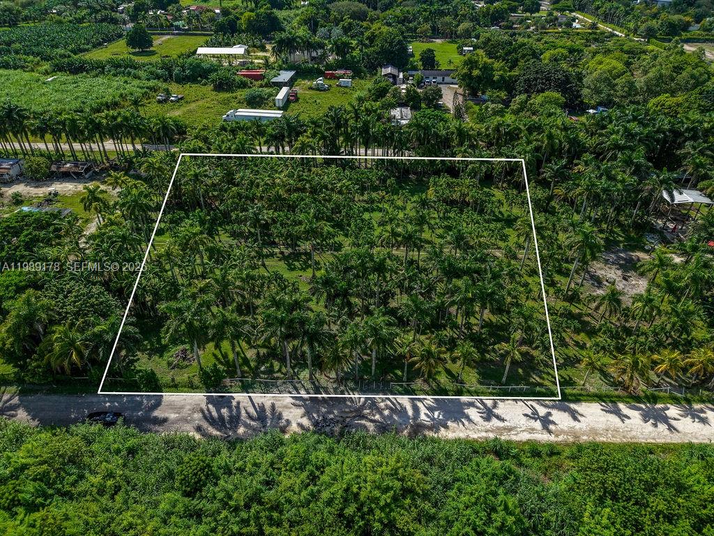 Land in Miami 3
