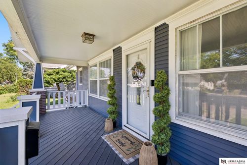 2955 Ryons St, Lincoln, NE, 68502-4100 | Card Image