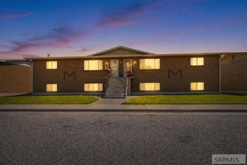 1975 Storer Street, Idaho Falls, ID, 83202 | Card Image