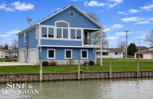 113 Roselawn Street, Algonac, MI, 48001 | Card Image