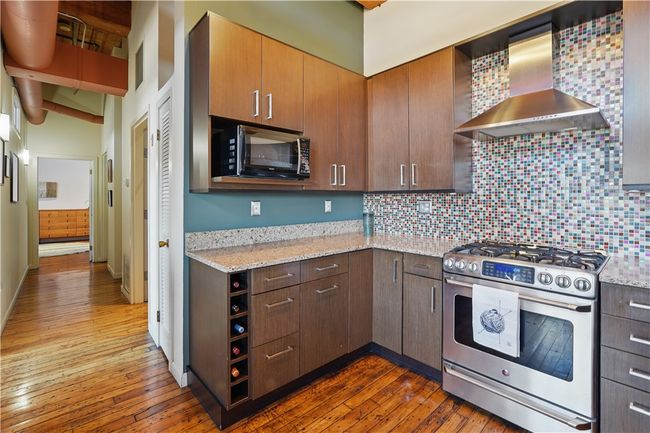 UNIT-403 - 14 Imperial Pl, Condo with 2 bedrooms, 1 bathrooms and 2 parking in Providence RI | Image 10