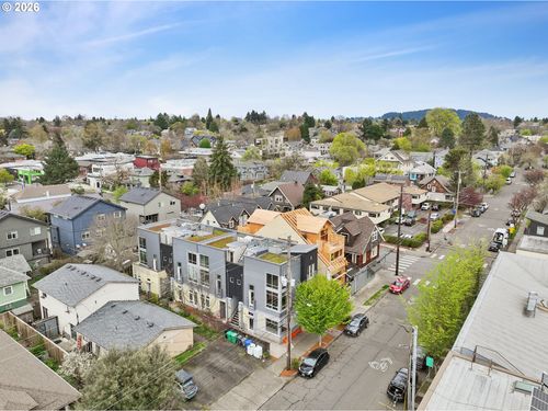 2021 Se Clinton St, Portland, OR, 97202-2274 | Card Image