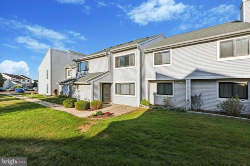 705 Continental Dr, HARLEYSVILLE, PA, 19438-3926 | Card Image