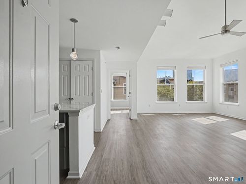 416-25 Adams Ave, Stamford, CT, 06902-3790 | Card Image