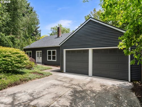 13545 Sw Stirrup Ct, Beaverton, OR, 97008-7228 | Card Image