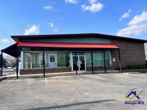 301 E Jackson St, DUBLIN, GA, 31021-6723 | Card Image