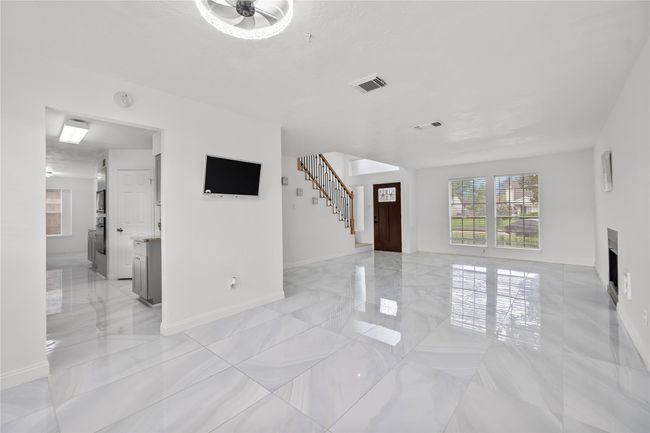 3122 Lazy Brook Dr, House other with 4 bedrooms, 3 bathrooms and 2 parking in Sugar Land TX | Image 8