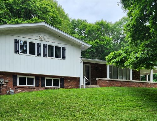 820 Reisenman, Frenchcreek Twp, PA, 16323 | Card Image