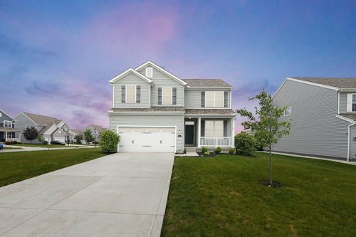 202 Rosewood Loop Sw, Commercial Point, OH, 43116-7513 | Card Image