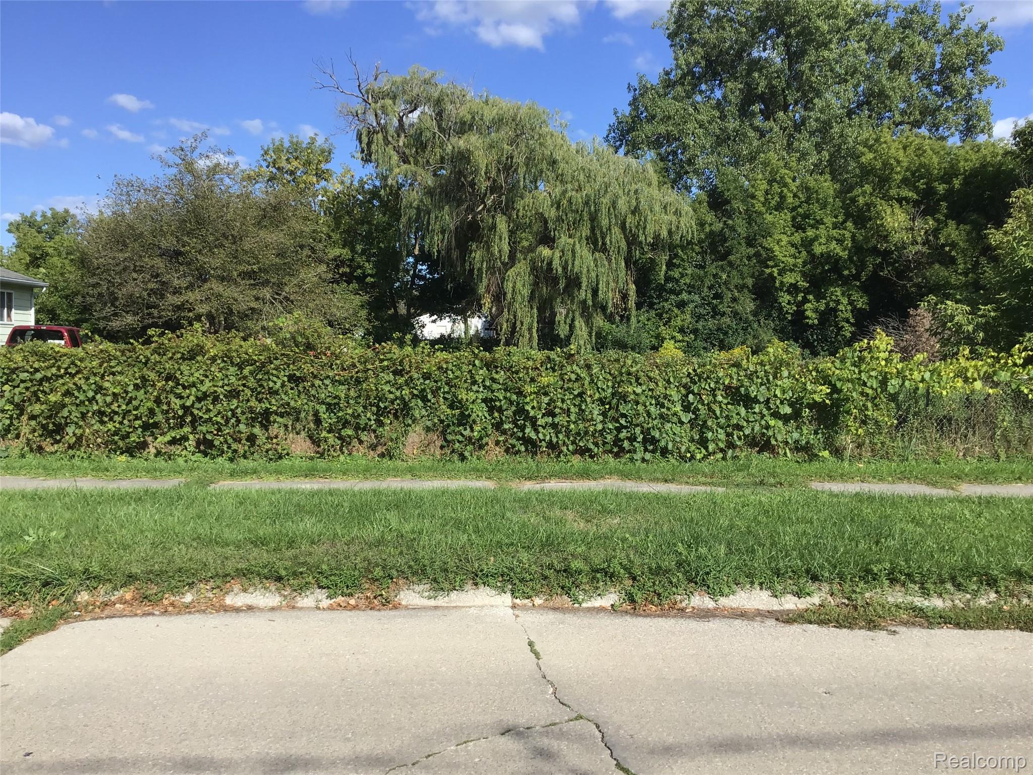 Land in Saginaw