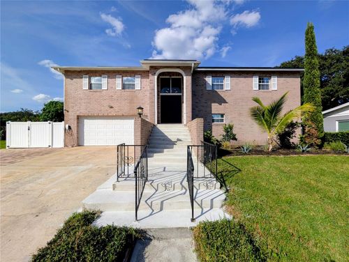 5305 Venta Ct, Orlando, FL, 32810-1740 | Card Image