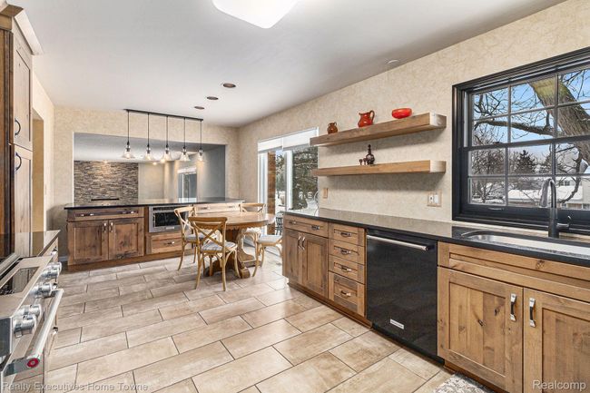 4819 Thorntree Dr, House other with 4 bedrooms, 3 bathrooms and null parking in West Bloomfield MI | Image 10