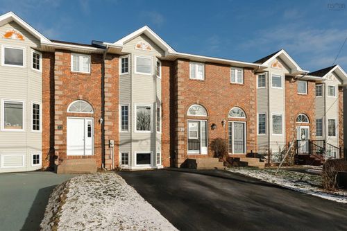 20 Russell Lake Dr, Dartmouth, NS, B2W6E7 | Card Image