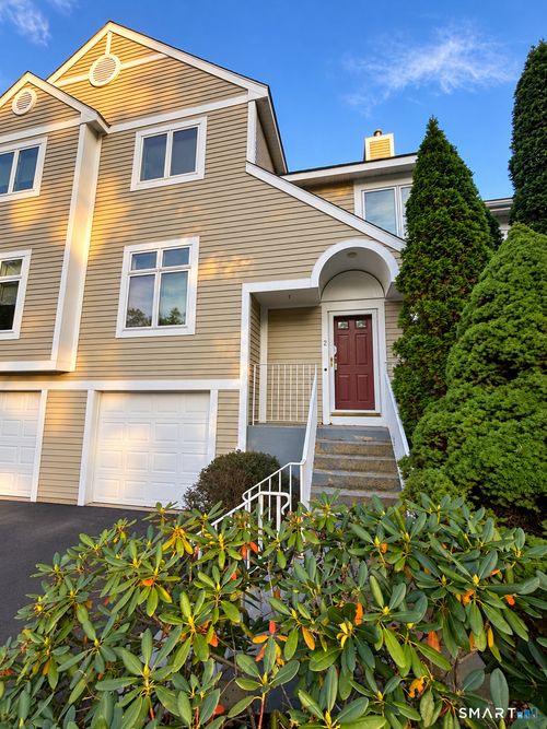 2-2 Madison Lane, Avon, CT, 06001 | Card Image